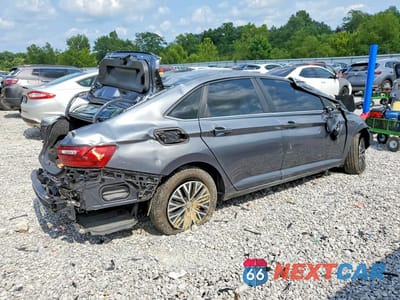 Trzecie zdjęcie samochodu z tyłu: 2021 VOLKSWAGEN JETTA S VIN:3VWC57BU5MM035964 - miniatura
