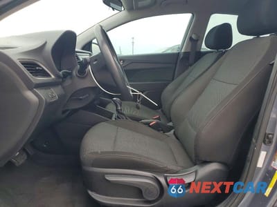 Zdjęcie 7 z 12 samochodu: 2019 HYUNDAI ACCENT SE VIN:3KPC24A39KE070355 - miniatura