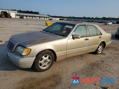 1997 MERCEDES-BENZ S 320W WDBGA32G6VA370943 - główne zdjęcie licytacji z USA - miniatura