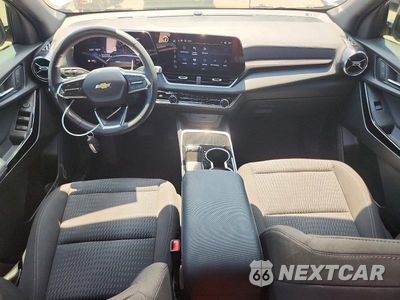 Zdjęcie 8 z 13 samochodu: 2025 CHEVROLET EQUINOX LT VIN:3GNAXHEG8SL126639 - miniatura