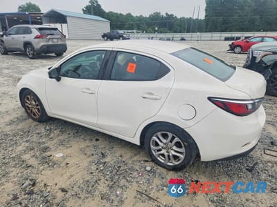 Drugie zdjęcie samochodu z przodu: 2017 TOYOTA YARIS IA BASE VIN:3MYDLBYV0HY168891 - miniatura