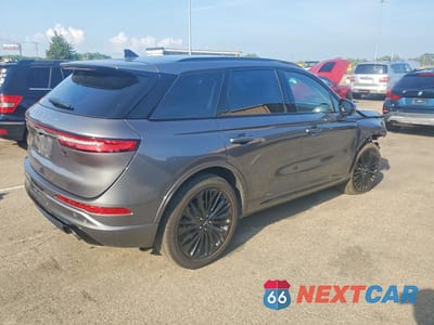 Trzecie zdjęcie samochodu z tyłu: 2025 LINCOLN CORSAIR PREMIERE VIN:5LMCJ1DA7SUL13733 - miniatura