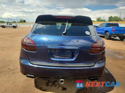 Zdjęcie 6 z 12 samochodu: 2011 PORSCHE CAYENNE VIN:WP1AA2A24BLA09460 - miniatura