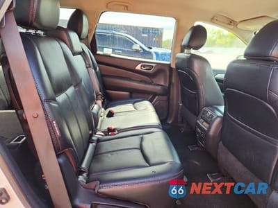 Zdjęcie 11 z 13 samochodu: 2019 NISSAN PATHFINDER SL VIN:5N1DR2MM8KC615022 - miniatura
