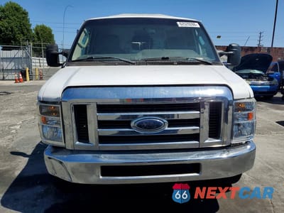 Piąte zdjęcie samochodu w środku: 2012 FORD ECONOLINE E350 SUPER DUTY CUTAWAY VAN VIN:1FDSE3FL6CDB04028 - miniatura