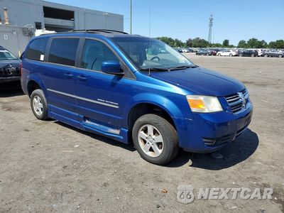 Czwarte zdjęcie samochodu z boku: 2010 DODGE GRAND CARAVAN SXT VIN:2D4RN5D15AR100775 - miniatura
