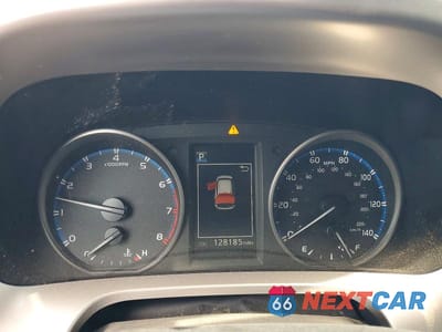Zdjęcie 9 z 14 samochodu: 2018 TOYOTA RAV4 LE VIN:JTMBFREVXJJ746614 - miniatura