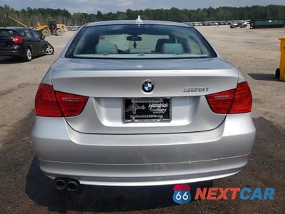 Zdjęcie 6 z 12 samochodu: 2011 BMW 328 I VIN:WBAPH7G51BNM56030 - miniatura