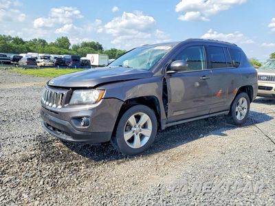 2015 JEEP COMPASS LATITUDE 1C4NJDEB5FD245043 - główne zdjęcie licytacji z USA - miniatura