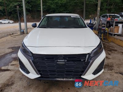Piąte zdjęcie samochodu w środku: 2026 NISSAN ALTIMA SV VIN:1N4BL4DV1TN304769 - miniatura