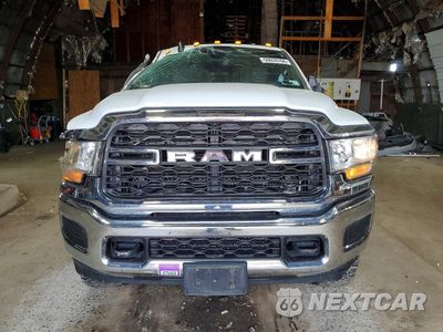 Piąte zdjęcie samochodu w środku: 2022 RAM 3500 TRADESMAN VIN:3C63R3CL7NG435411 - miniatura
