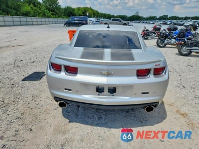 Zdjęcie 6 z 12 samochodu: 2011 CHEVROLET CAMARO 2SS VIN:2G1FT1EW1B9102834 - miniatura