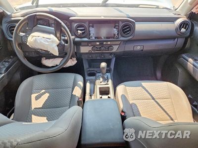 Zdjęcie 8 z 12 samochodu: 2023 TOYOTA TACOMA SR V6 VIN:3TYRZ5CNXPT026960 - miniatura