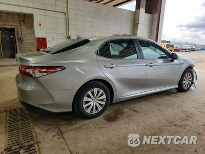Trzecie zdjęcie samochodu z tyłu: 2019 TOYOTA CAMRY LE VIN:4T1B31HK8KU006003 - miniatura