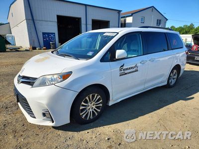 2020 TOYOTA SIENNA LE 5TDKZ3DC8LS073560 - główne zdjęcie licytacji z USA - miniatura