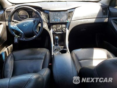 Zdjęcie 8 z 12 samochodu: 2013 HYUNDAI SONATA LIMITED VIN:5NPEC4AC0DH669245 - miniatura