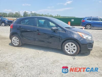 Czwarte zdjęcie samochodu z boku: 2014 KIA RIO LX VIN:KNADM5A32E6406195 - miniatura