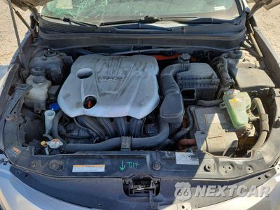 Zdjęcie 11 z 12 samochodu: 2013 HYUNDAI SONATA HYBRID VIN:KMHEC4A46DA101061 - miniatura