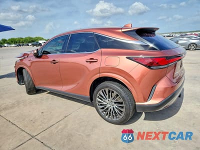 Drugie zdjęcie samochodu z przodu: 2024 LEXUS RX 350H LUXURY VIN:2T2BBMCA8RC039481 - miniatura