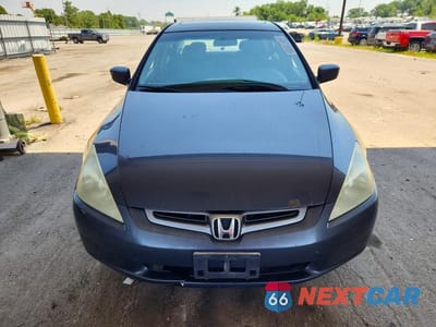 Piąte zdjęcie samochodu w środku: 2005 HONDA ACCORD VIN:1HGCM66595A008835 - miniatura