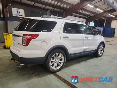 Trzecie zdjęcie samochodu z tyłu: 2013 FORD EXPLORER XLT VIN:1FM5K7D84DGC93001 - miniatura