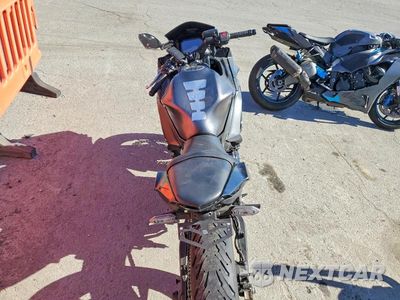 Zdjęcie 6 z 8 samochodu: 2024 KAWASAKI EX650 R VIN:ML5EXER13RDAC9100 - miniatura