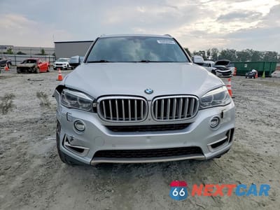 Piąte zdjęcie samochodu w środku: 2017 BMW X5 XDRIVE35I VIN:5UXKR0C3XH0V76869 - miniatura