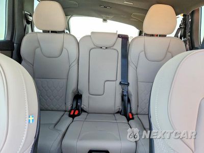 Zdjęcie 10 z 14 samochodu: 2026 VOLVO XC90 PLUS VIN:YV4062PE1T1466463 - miniatura