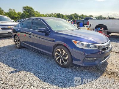 Czwarte zdjęcie samochodu z boku: 2017 HONDA ACCORD EX VIN:1HGCR2F05HA039700 - miniatura