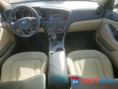 Zdjęcie 8 z 12 samochodu: 2011 KIA OPTIMA LX VIN:KNAGM4A79B5103426 - miniatura