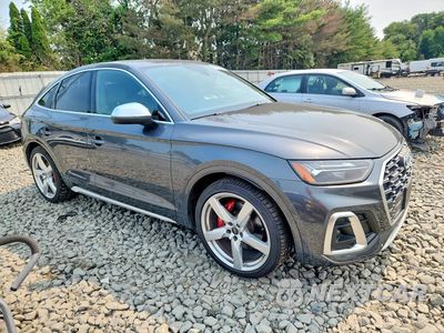 Czwarte zdjęcie samochodu z boku: 2023 AUDI SQ5 SPORTBACK PREMIUM PLUS VIN:WA124AFY1P2009797 - miniatura