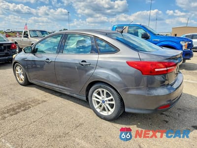 Drugie zdjęcie samochodu z przodu: 2015 FORD FOCUS SE VIN:1FADP3F29FL270185 - miniatura