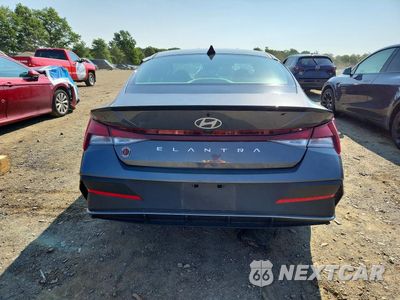 Zdjęcie 6 z 12 samochodu: 2025 HYUNDAI ELANTRA SEL SPORT VIN:KMHLM4DGXSU075148 - miniatura