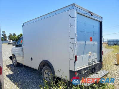 Drugie zdjęcie samochodu z przodu: 2019 CHEVROLET EXPRESS G3500 VIN:1GB0GRFP4K1298347 - miniatura