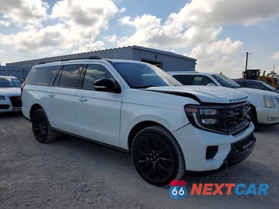 Czwarte zdjęcie samochodu z boku: 2025 FORD EXPEDITION MAX PLATINUM VIN:1FMJK1M83SEA48520 - miniatura