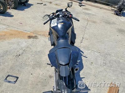 Zdjęcie 6 z 9 samochodu: 2025 YAMAHA YZFR7 VIN:JYARM38Y1SA003697 - miniatura