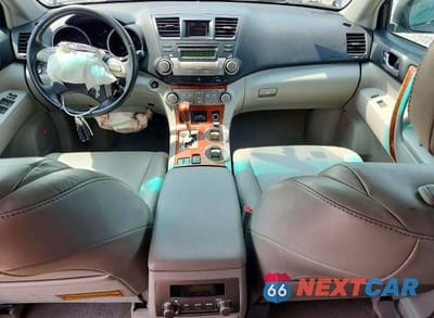 Zdjęcie 8 z 12 samochodu: 2010 TOYOTA HIGHLANDER LIMITED VIN:5TDDK3EH6AS021591 - miniatura