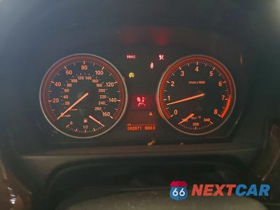 Zdjęcie 9 z 12 samochodu: 2007 BMW 335 XI VIN:WBAVD53567AV14208 - miniatura