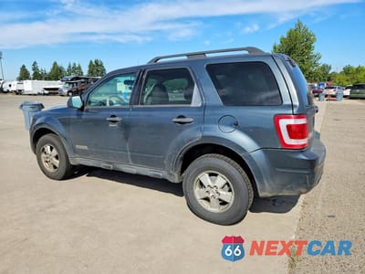 Drugie zdjęcie samochodu z przodu: 2008 FORD ESCAPE XLT VIN:1FMCU93Z98KB80123 - miniatura