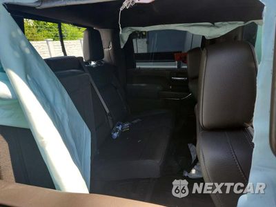 Zdjęcie 10 z 12 samochodu: 2021 GMC SIERRA K2500 DENALI VIN:1GT49REY0MF171098 - miniatura