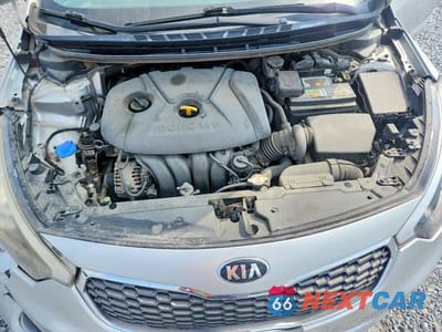 Zdjęcie 11 z 12 samochodu: 2016 KIA FORTE LX VIN:KNAFX4A65G5446252 - miniatura