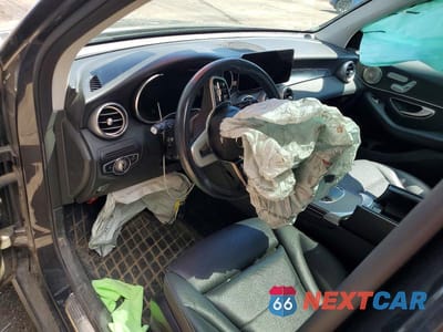 Zdjęcie 8 z 12 samochodu: 2021 MERCEDES-BENZ GLC 300 4MATIC VIN:W1N0G8EB5MV323739 - miniatura