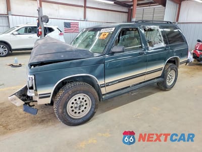 1993 CHEVROLET BLAZER S10 1GNDT13W8P2199576 - główne zdjęcie licytacji z USA - miniatura