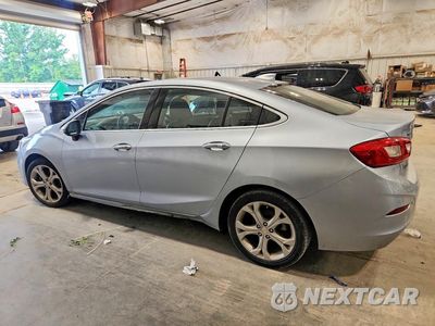 Drugie zdjęcie samochodu z przodu: 2017 CHEVROLET CRUZE PREMIER VIN:1G1BF5SM9H7188422 - miniatura