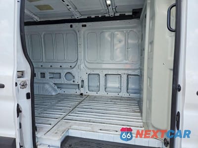 Zdjęcie 11 z 13 samochodu: 2023 FORD TRANSIT T-250 VIN:1FTBR1C88PKB46151 - miniatura