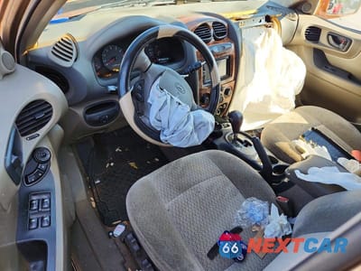 Zdjęcie 8 z 13 samochodu: 2002 HYUNDAI SANTA FE GLS VIN:KM8SC13D72U204399 - miniatura
