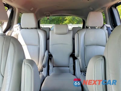 Zdjęcie 10 z 13 samochodu: 2020 HONDA ODYSSEY EXL VIN:5FNRL6H71LB049345 - miniatura