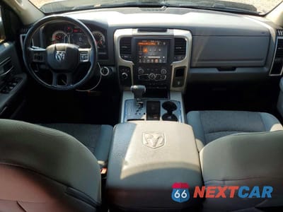 Zdjęcie 8 z 12 samochodu: 2013 RAM 1500 SLT VIN:1C6RR7LT5DS558973 - miniatura