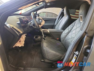 Zdjęcie 7 z 13 samochodu: 2023 BMW IX VIN:WB533CF07PCM48172 - miniatura