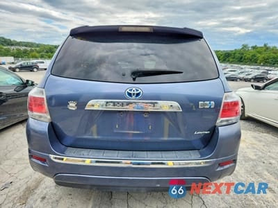Zdjęcie 6 z 13 samochodu: 2013 TOYOTA HIGHLANDER HYBRID LIMITED VIN:JTEDC3EH9D2013182 - miniatura